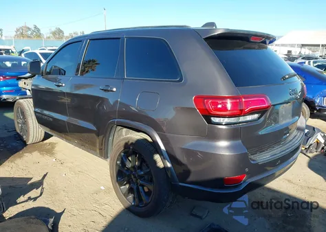 2018 Jeep Grand Cherokee Altitude 4X2 from USA, damaged, VIN 1C4RJEAG0JC460532